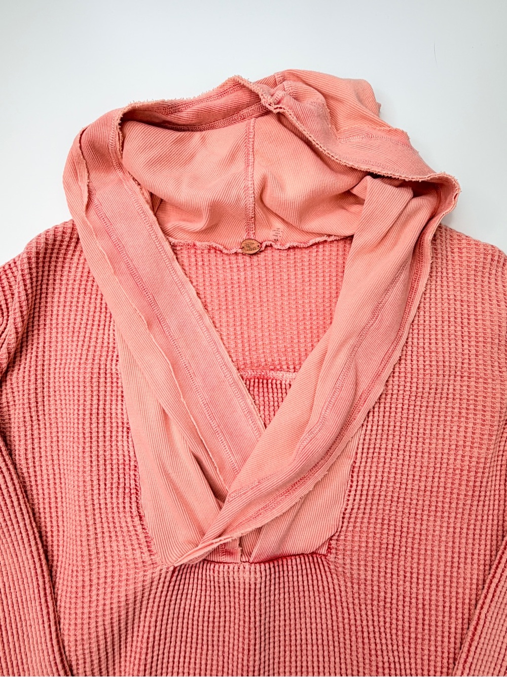 Free People One Axel Hoodie Coral Waffles Knit Oversized EUC Small S - Picture 4 of 8